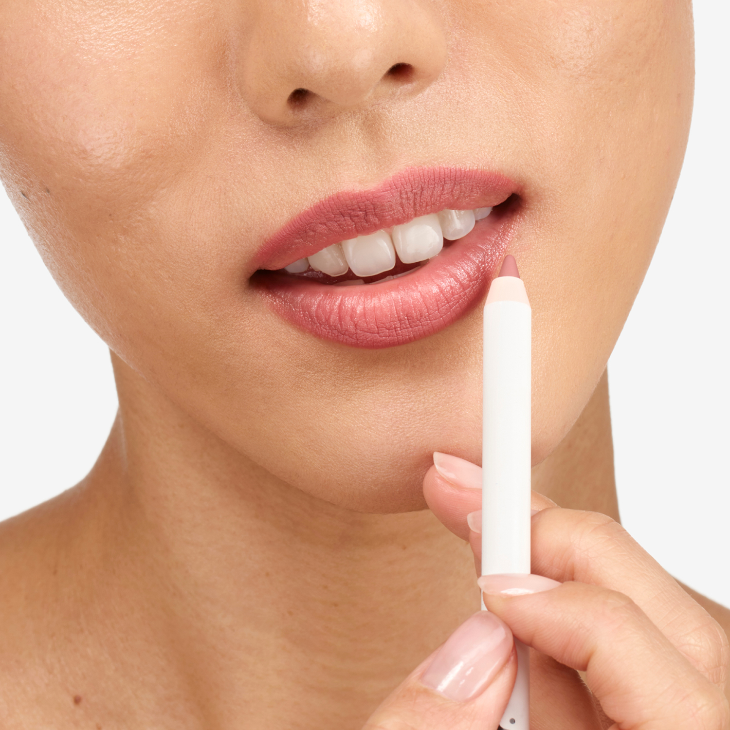 LIP LINE ENHANCING HYDRATING LONGWEAR (LÁPIZ DELINEADOR DE LABIOS CON EFECTO HIDRATANTE)